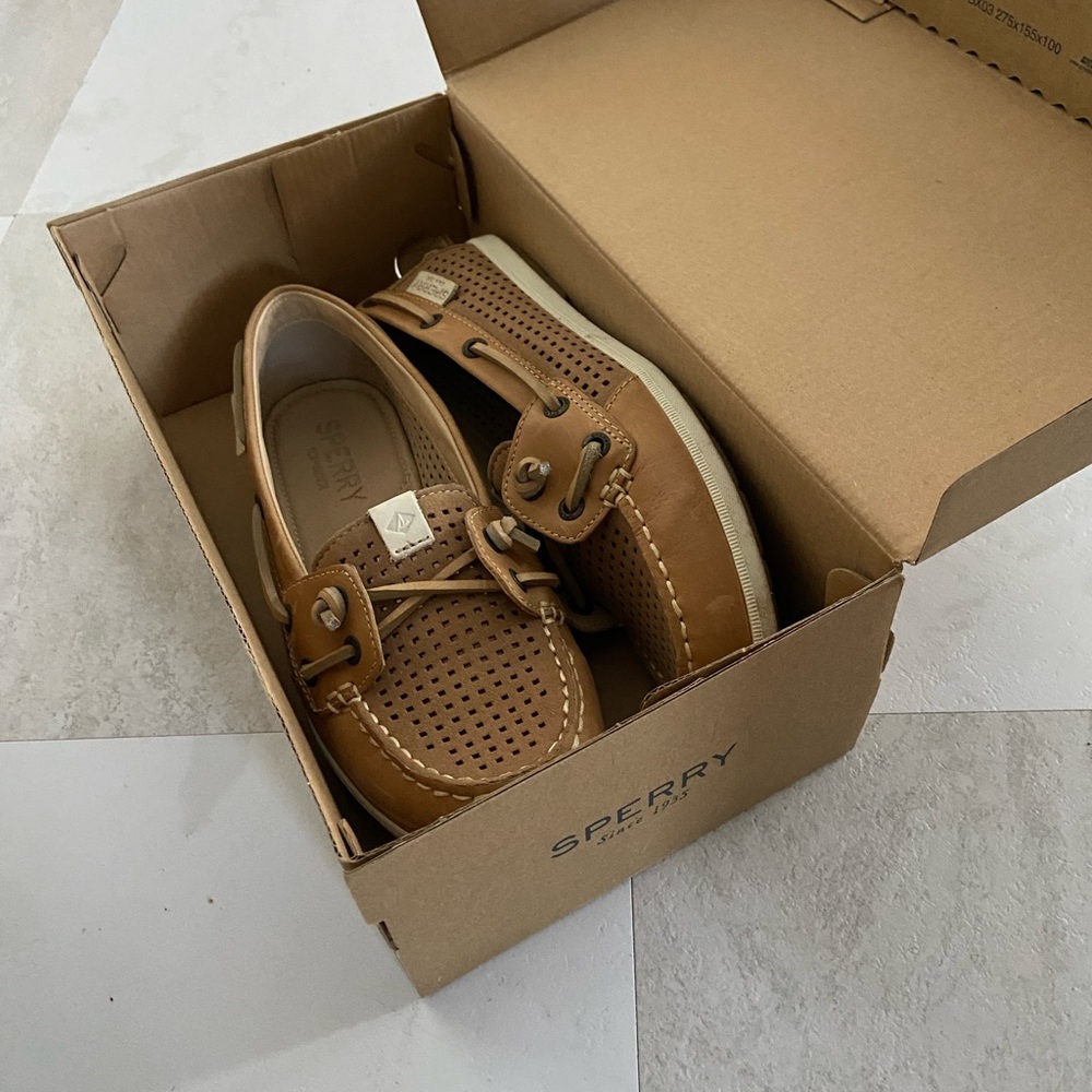 Sperry womens size 5 top slider Coil Ivy Leather